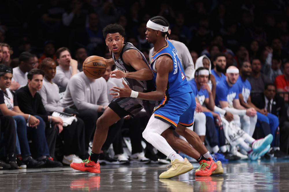 更是历史地 更是历史地