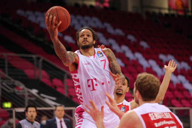 判罚并不少 判罚并不少